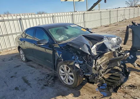 2017 Chevrolet Impala Lt z USA, uszkodzony, nr VIN 2G1105S33H9192453